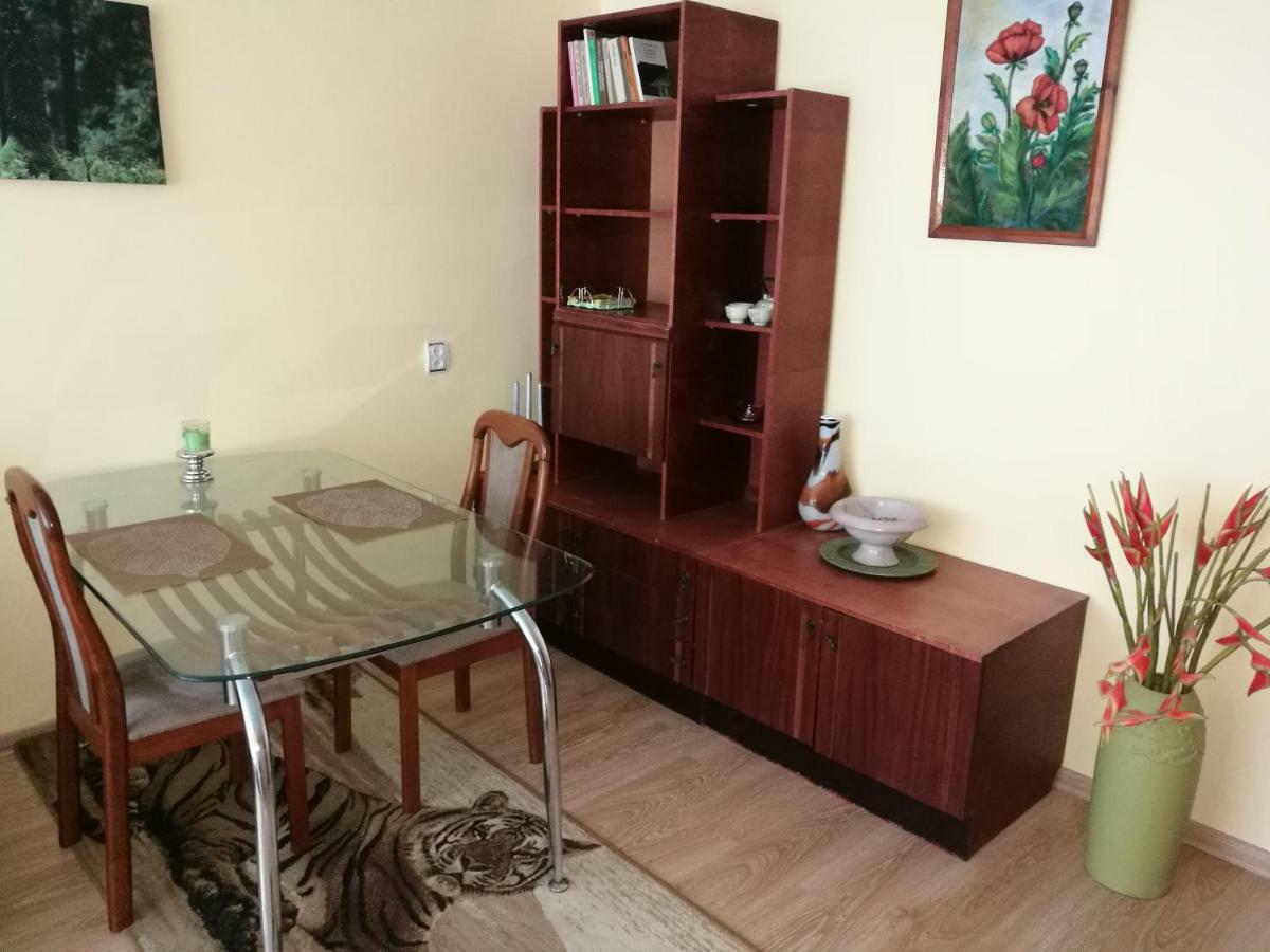 Tejos Guest House Siauliai  Ngoại thất bức ảnh